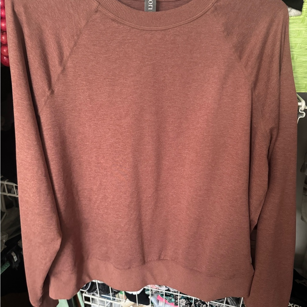 Vuori Women's Long Sleeve Shirt